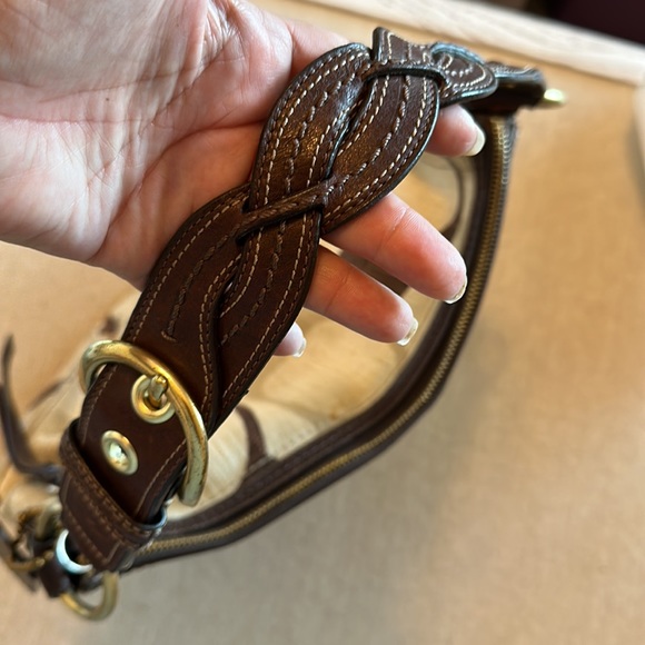 Beautiful Coach bag - Picture 5 of 8